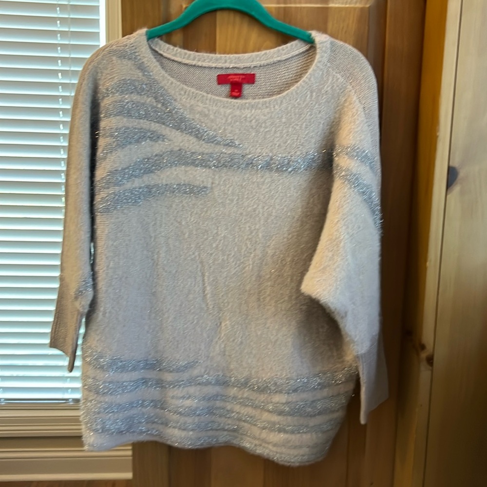 Jenifer Lopez, sparkly striped sweater